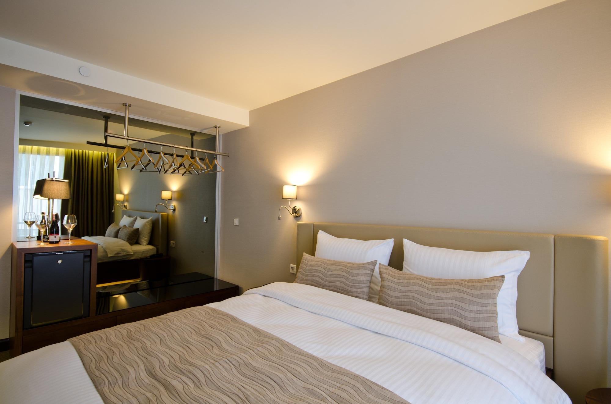 Inncity Hotel Nisantasi Istanbul Eksteriør bilde